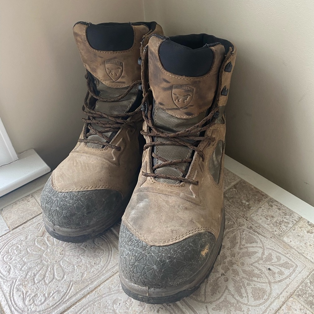 Red Wing Irish Setter Kasota Men’s 11.5D Work Boots Waterproof Safety Toe